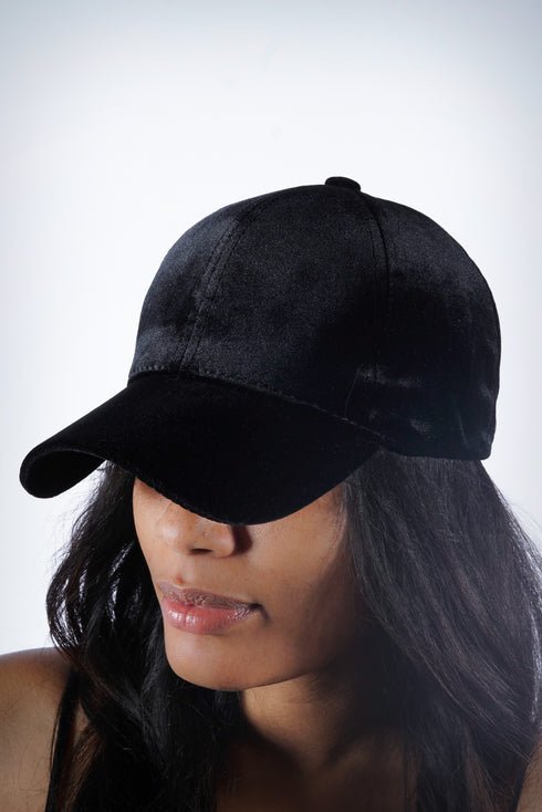 BAD INTENTIONS (velvet sport)